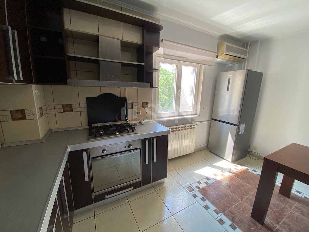 Apartament, 3 camere Bucuresti/13 Septembrie