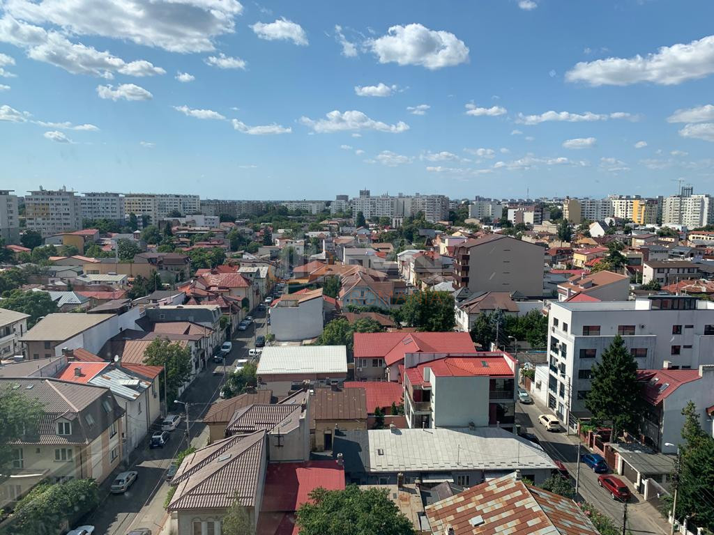 Apartament, 3 camere Bucuresti/Titulescu