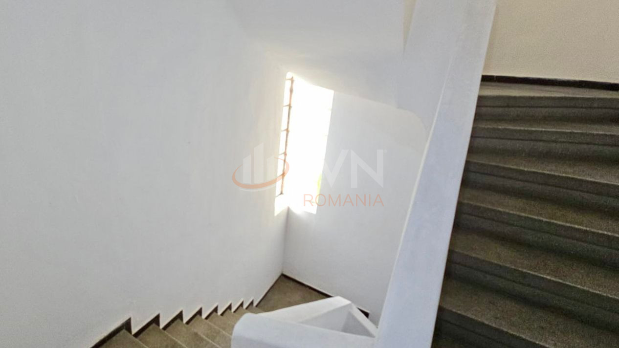 Apartament, 3 camere Bucuresti/Primaverii