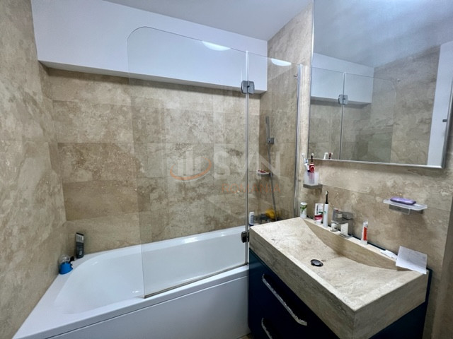 Apartament, 3 camere Bucuresti/Stefan Cel Mare