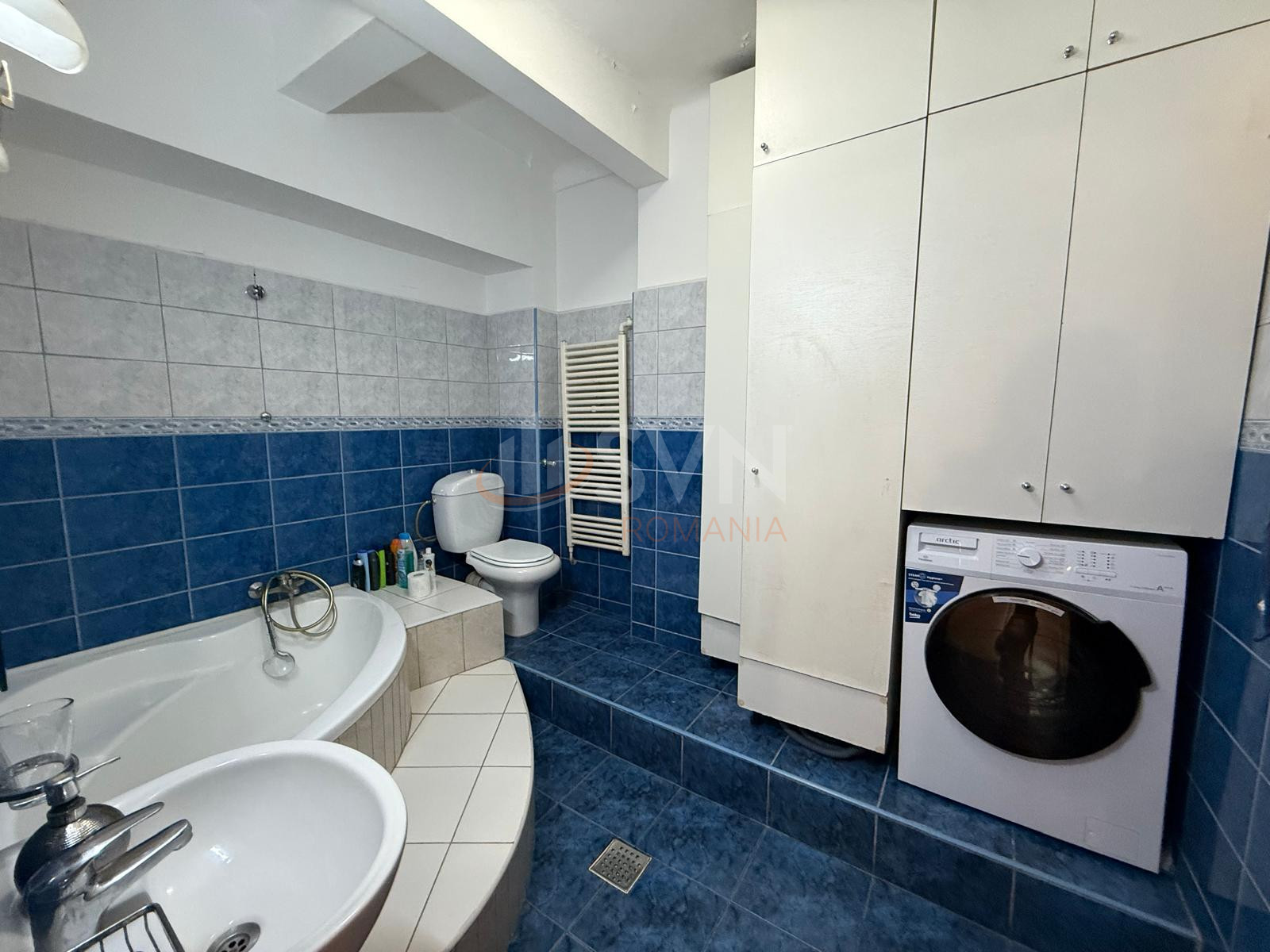 Apartament, 3 camere Bucuresti/Universitate (s1)