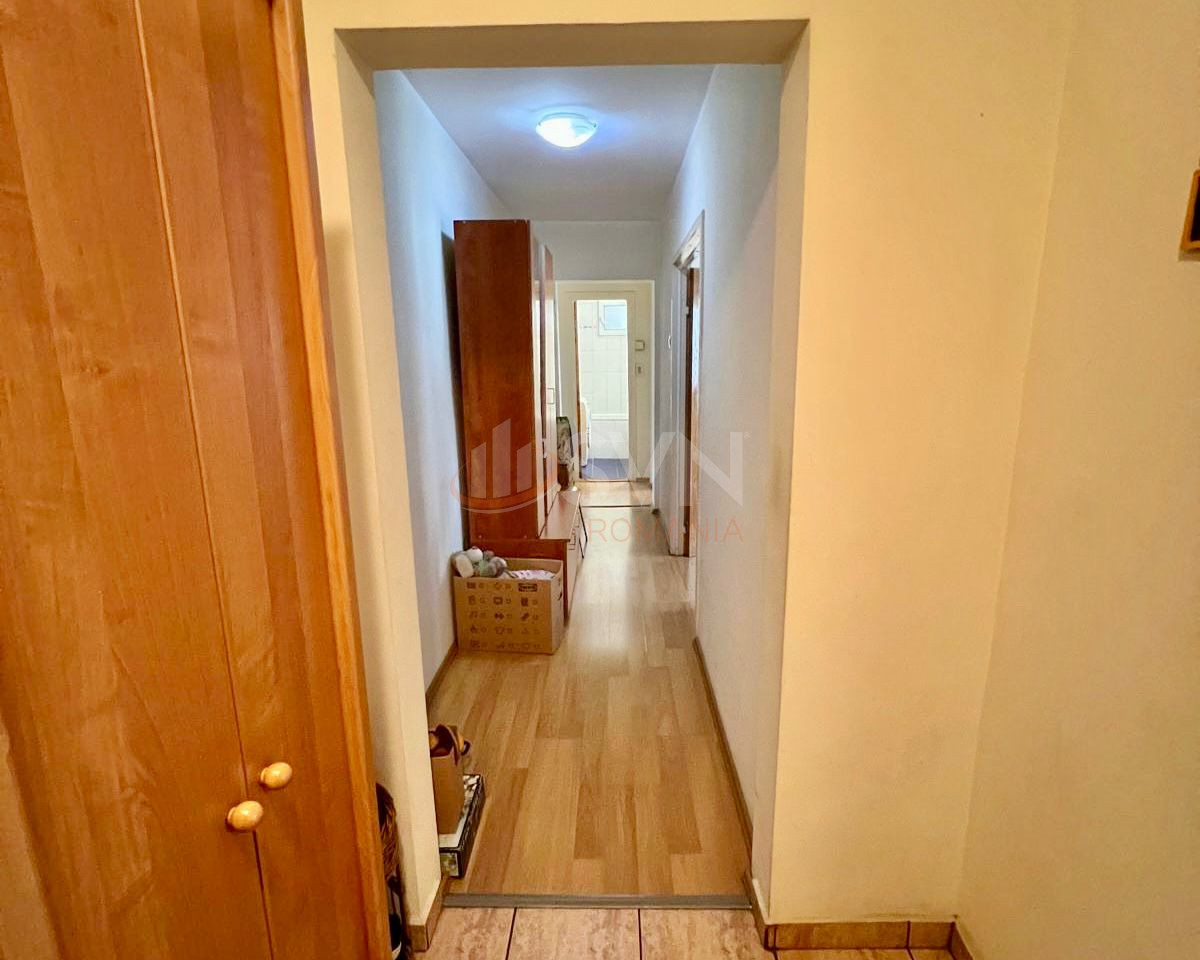 Apartament, 3 camere Bucuresti/Piata Victoriei