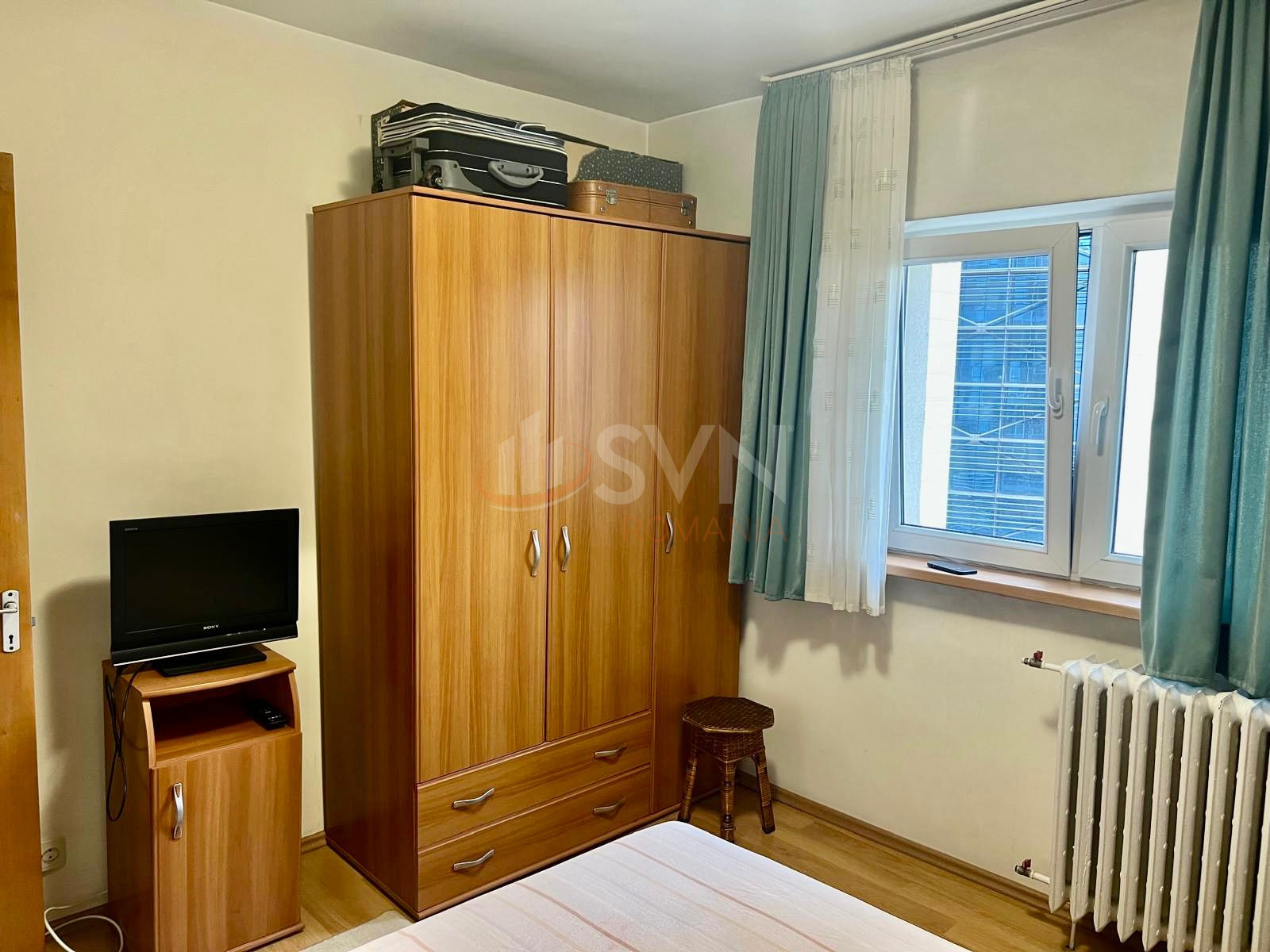 Apartament, 3 camere Bucuresti/Piata Victoriei