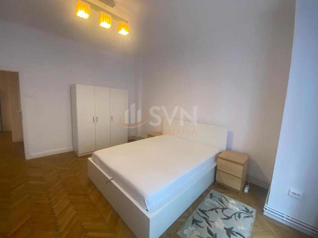 Apartament, 3 camere Bucuresti/Piata Universitatii
