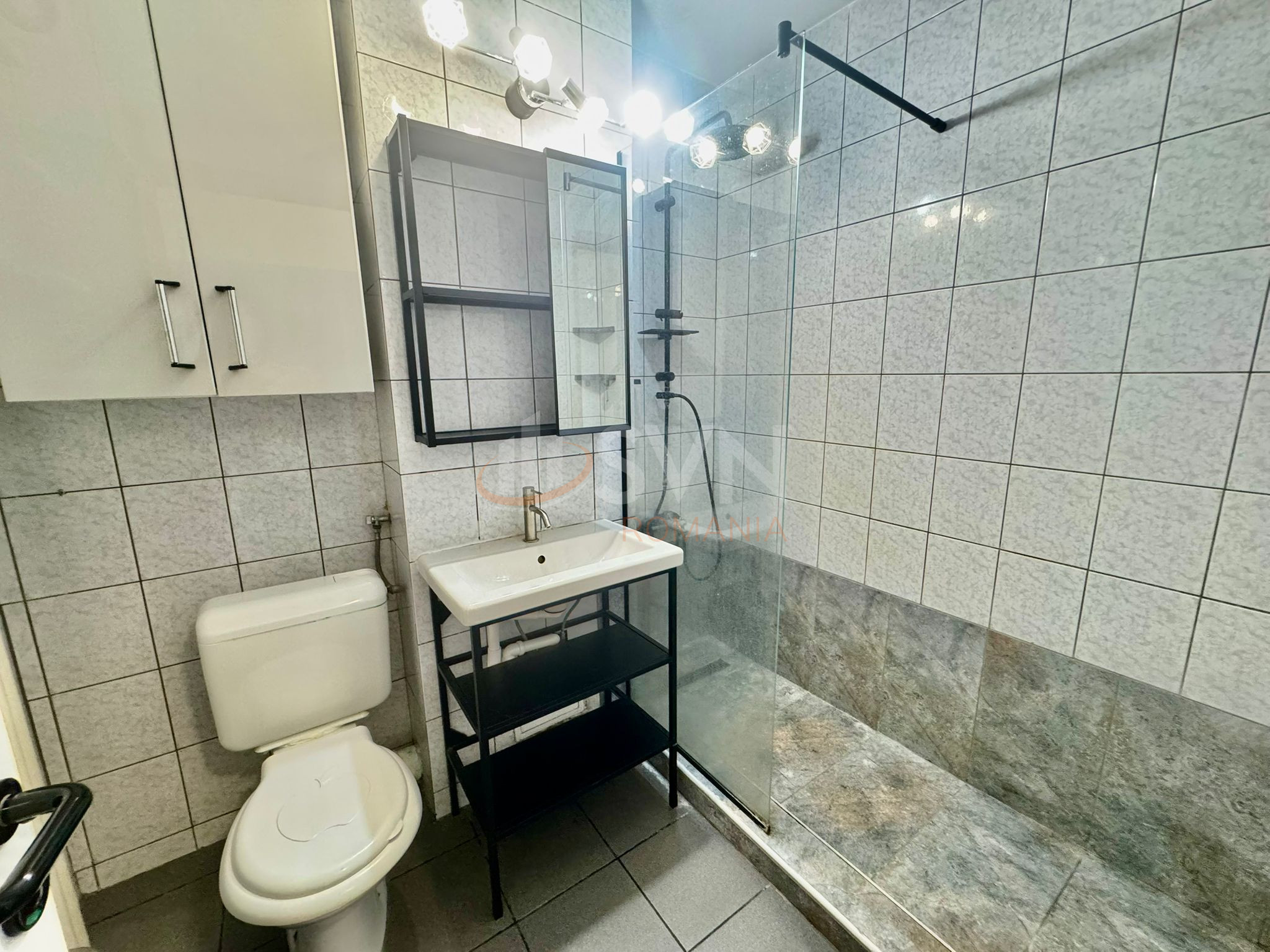 Apartament, 3 camere Bucuresti/Piata Victoriei