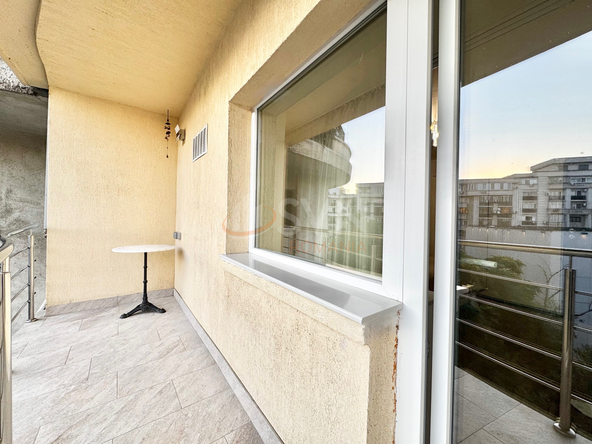 Apartament, 3 camere Bucuresti/Piata Unirii (s3)