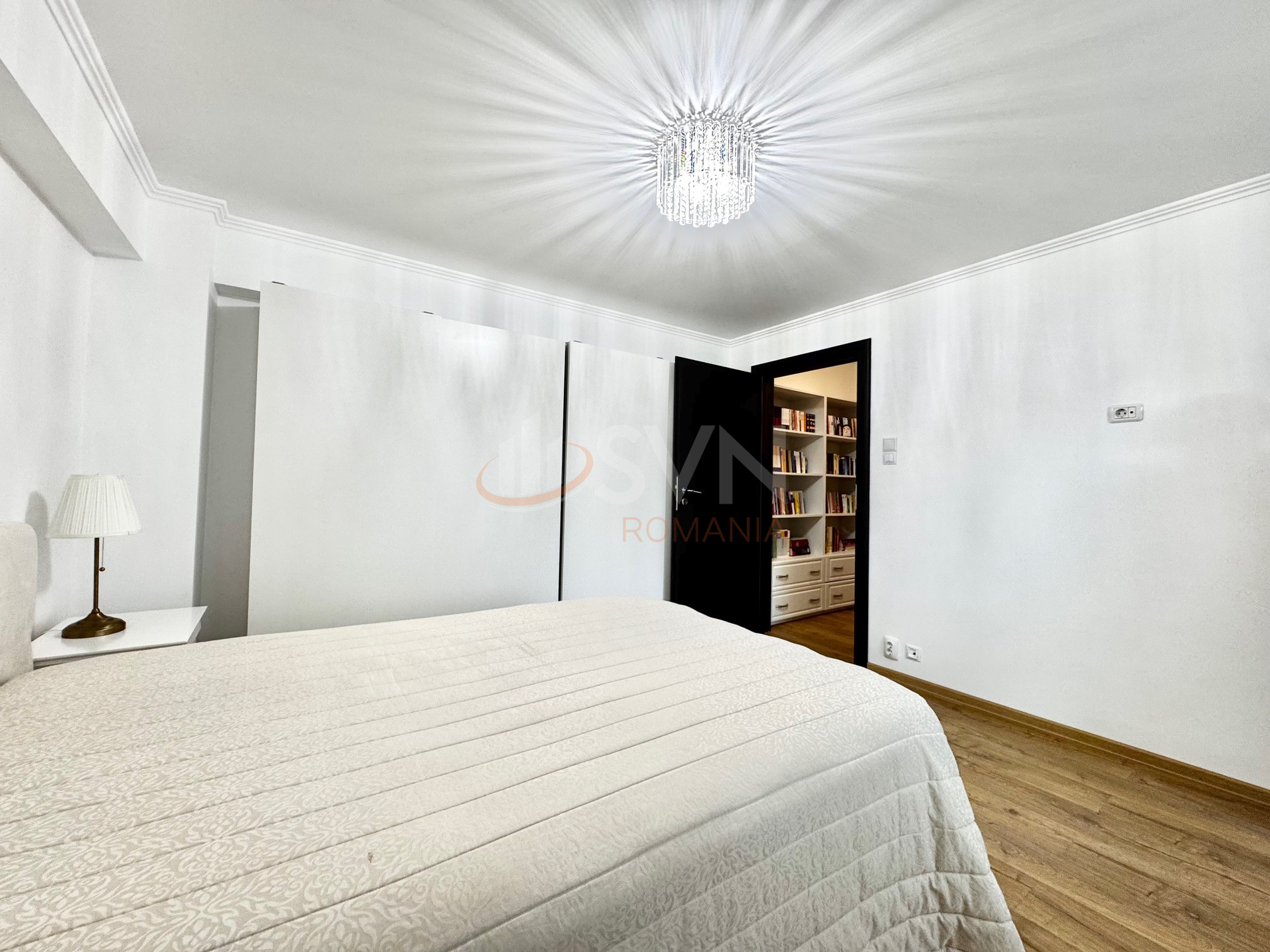 Apartament, 3 camere Bucuresti/Piata Unirii (s3)