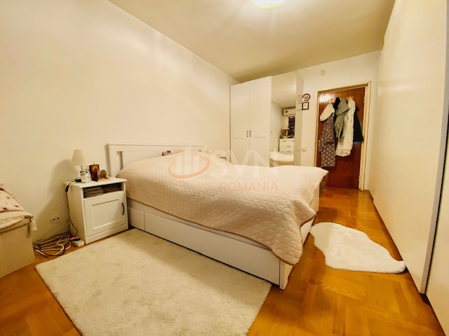 Apartament, 3 camere Bucuresti/Titan