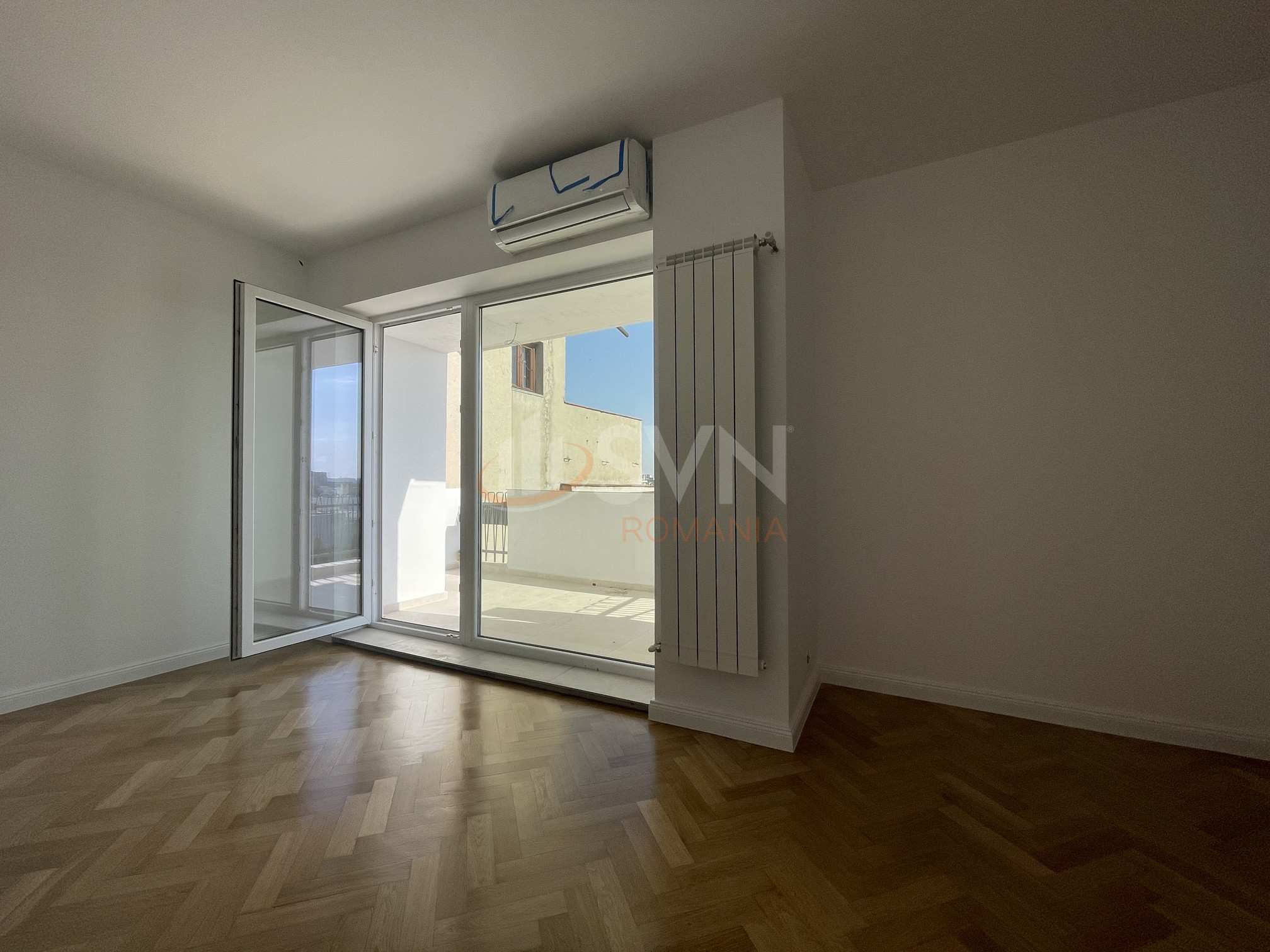 Apartament, 3 camere Bucuresti/Calea Victoriei