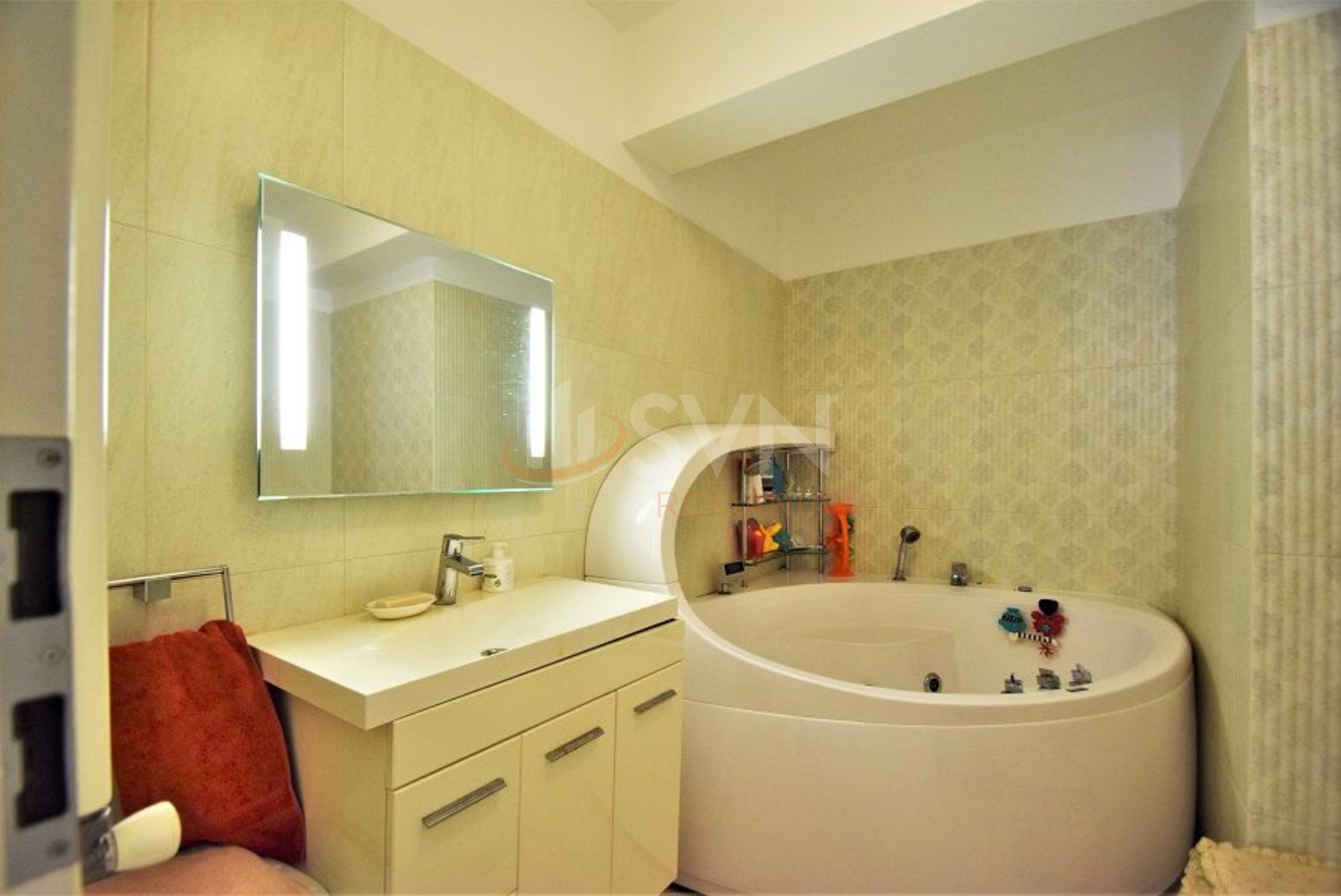 Apartament, 3 camere Bucuresti/Herastrau