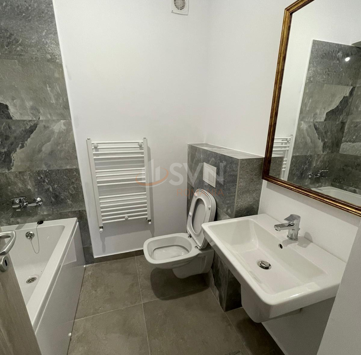 Apartament, 3 camere Bucuresti/Piata Muncii