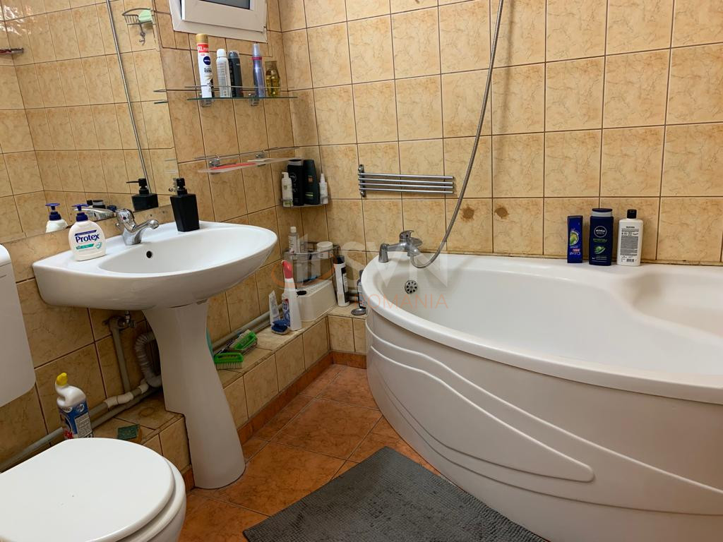 Apartament, 3 camere Bucuresti/Turda