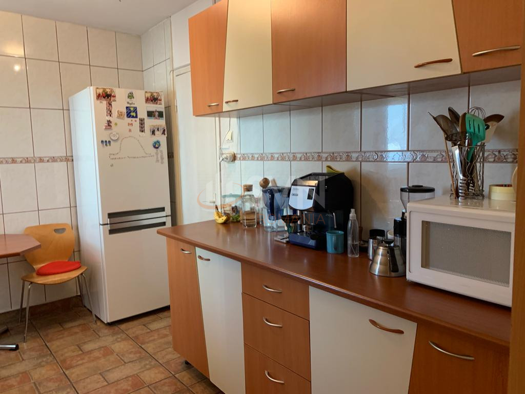Apartament, 3 camere Bucuresti/Turda