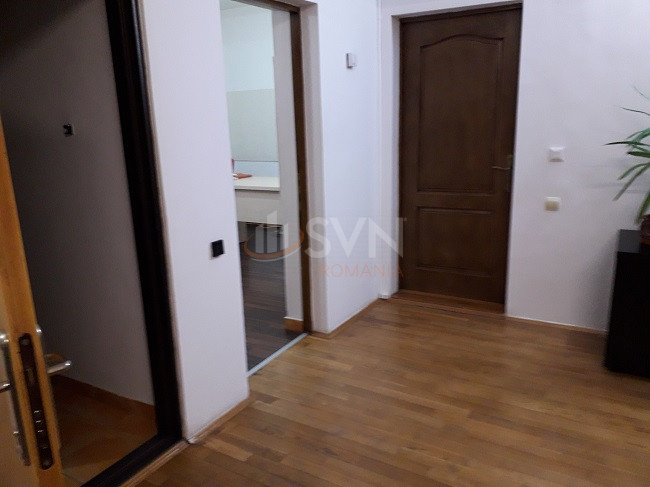 Apartament, 3 camere Cluj/Andrei Muresanu