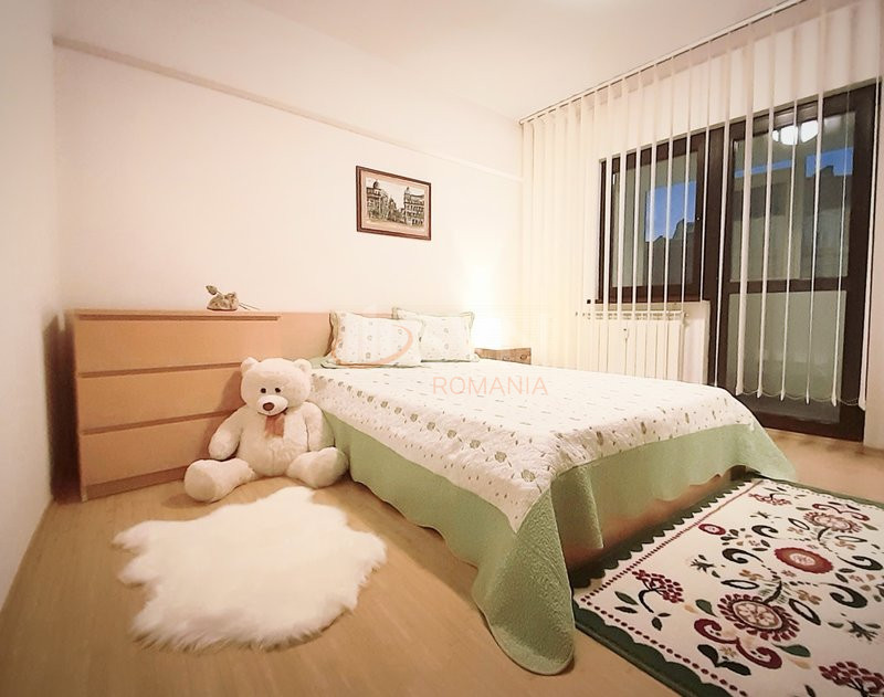 Apartament, 3 camere Bucuresti/Piata Unirii (s3)