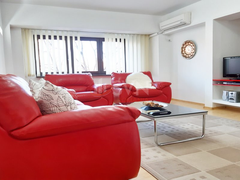 Apartament, 3 camere Bucuresti/Piata Unirii (s3)
