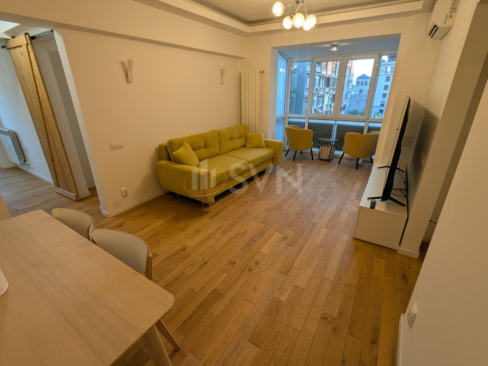 Apartament, 3 camere Bucuresti/Calea Victoriei