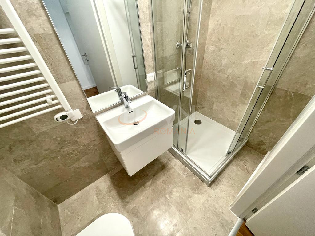 Apartament, 3 camere Bucuresti/Domenii