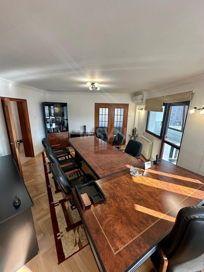 Apartament, 3 camere Bucuresti/Decebal