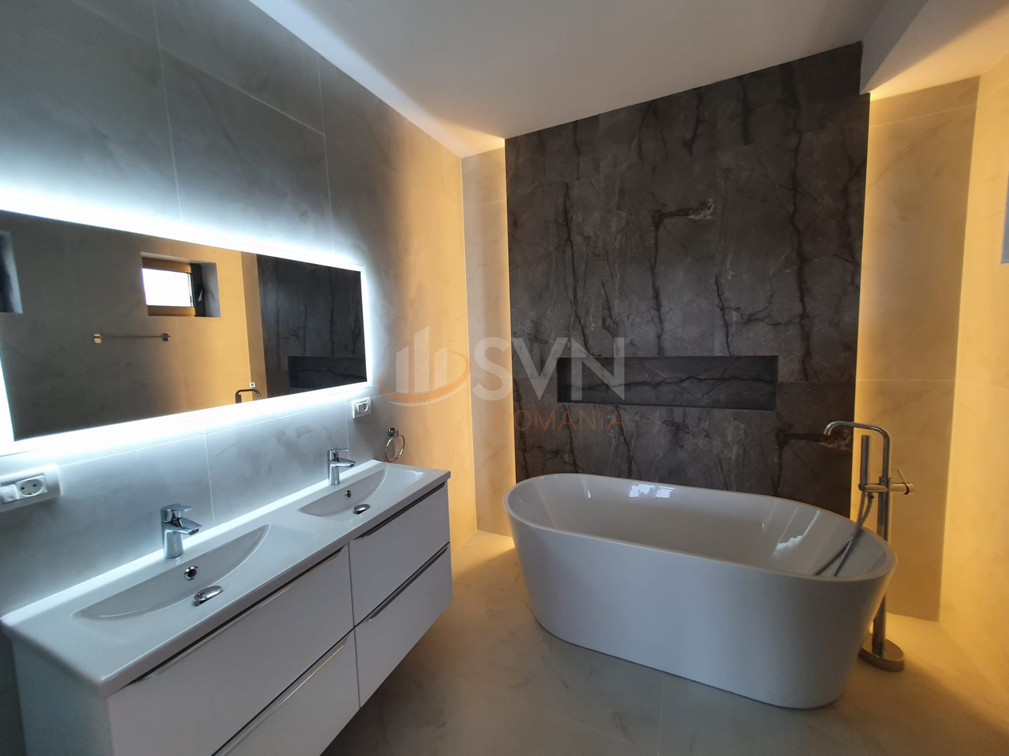 Apartament, 3 camere Bucuresti/Baneasa