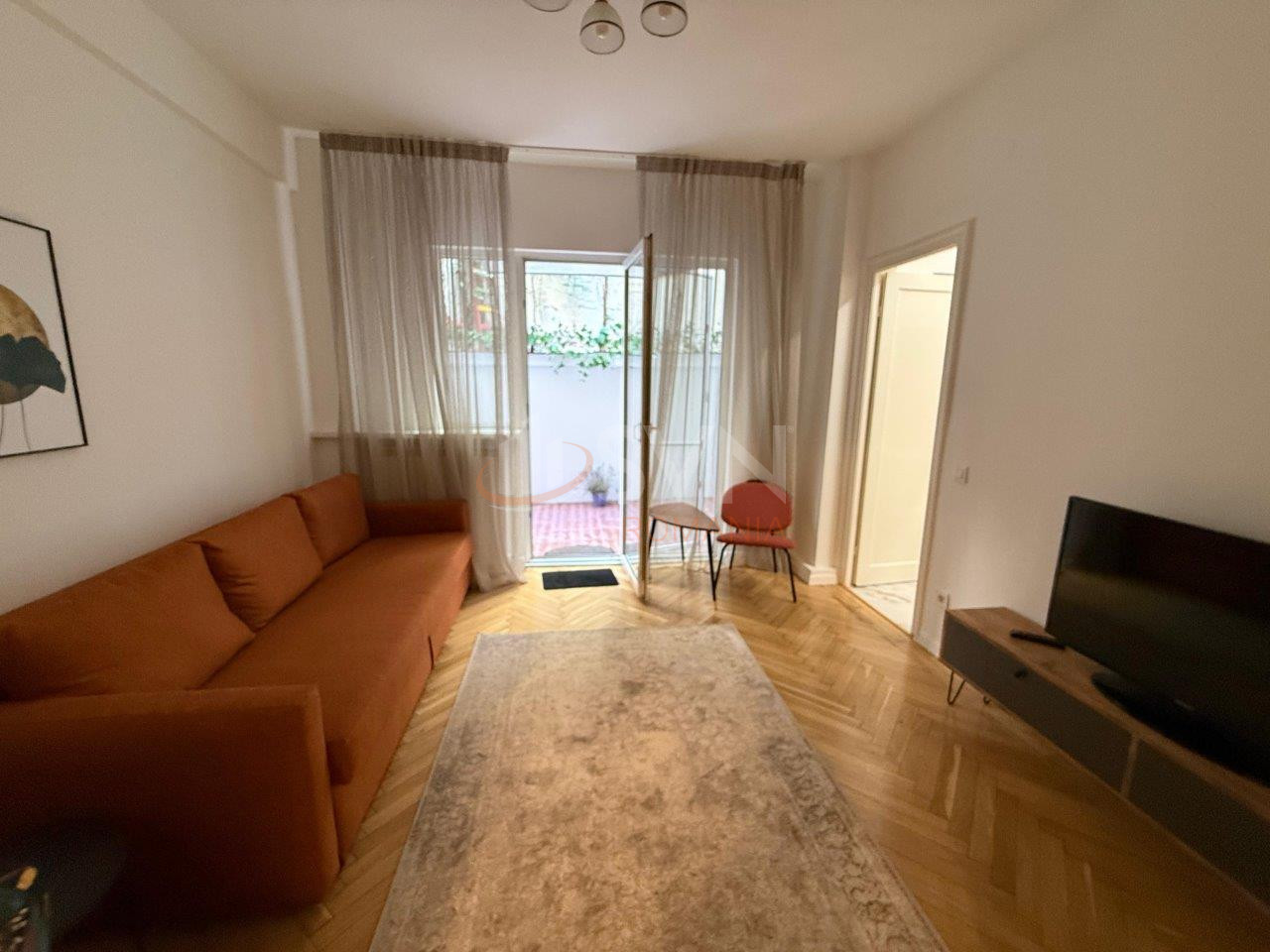 Apartament, 3 camere Bucuresti/Universitate (s1)