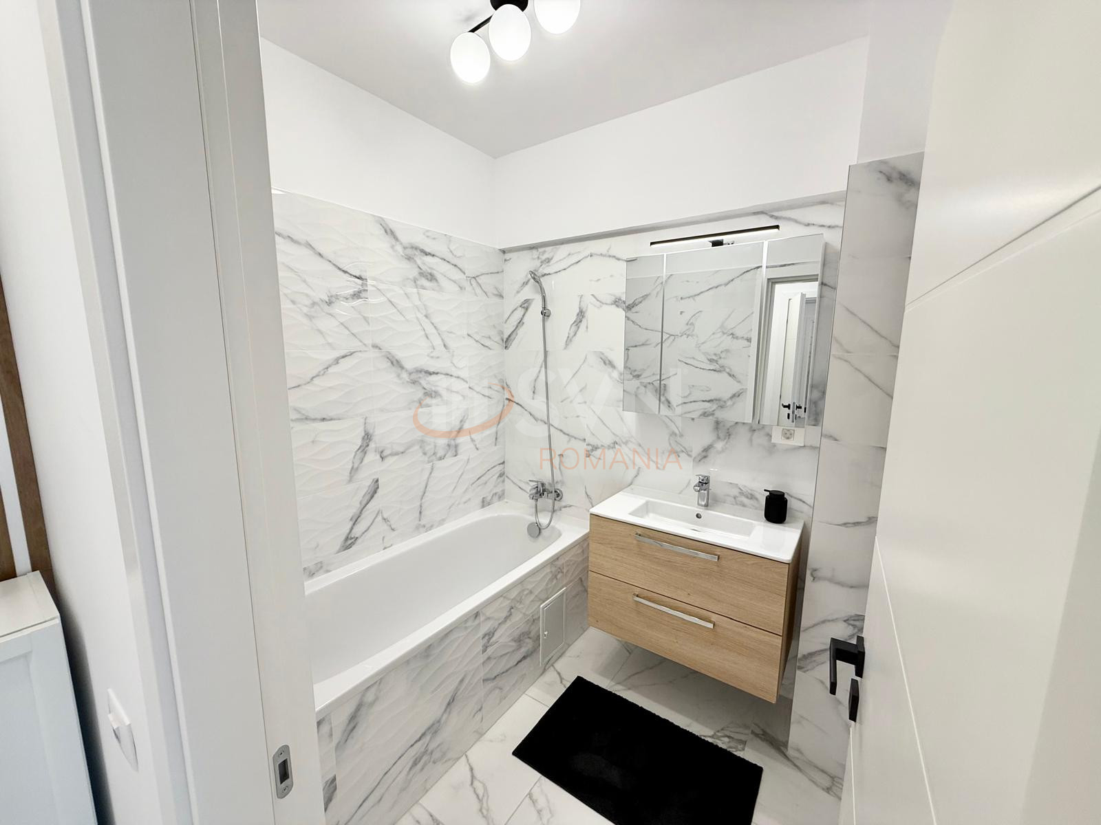 Apartament, 3 camere Bucuresti/Lujerului