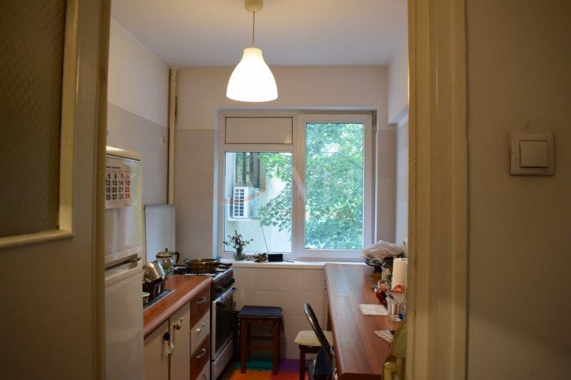 Apartament, 3 camere Bucuresti/Domenii