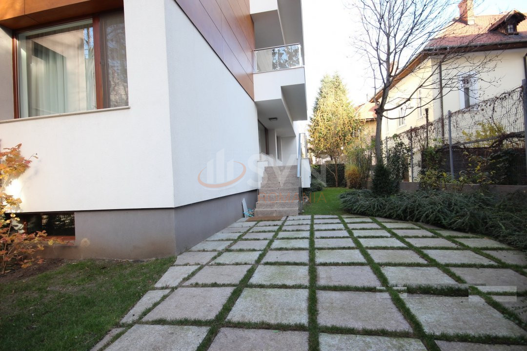 Apartament, 3 camere Bucuresti/Clucerului