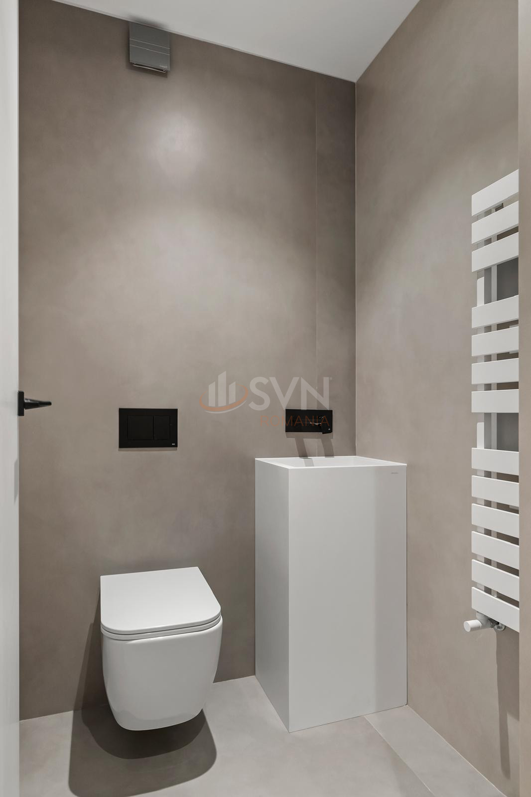 Apartament, 3 camere Bucuresti/Primaverii