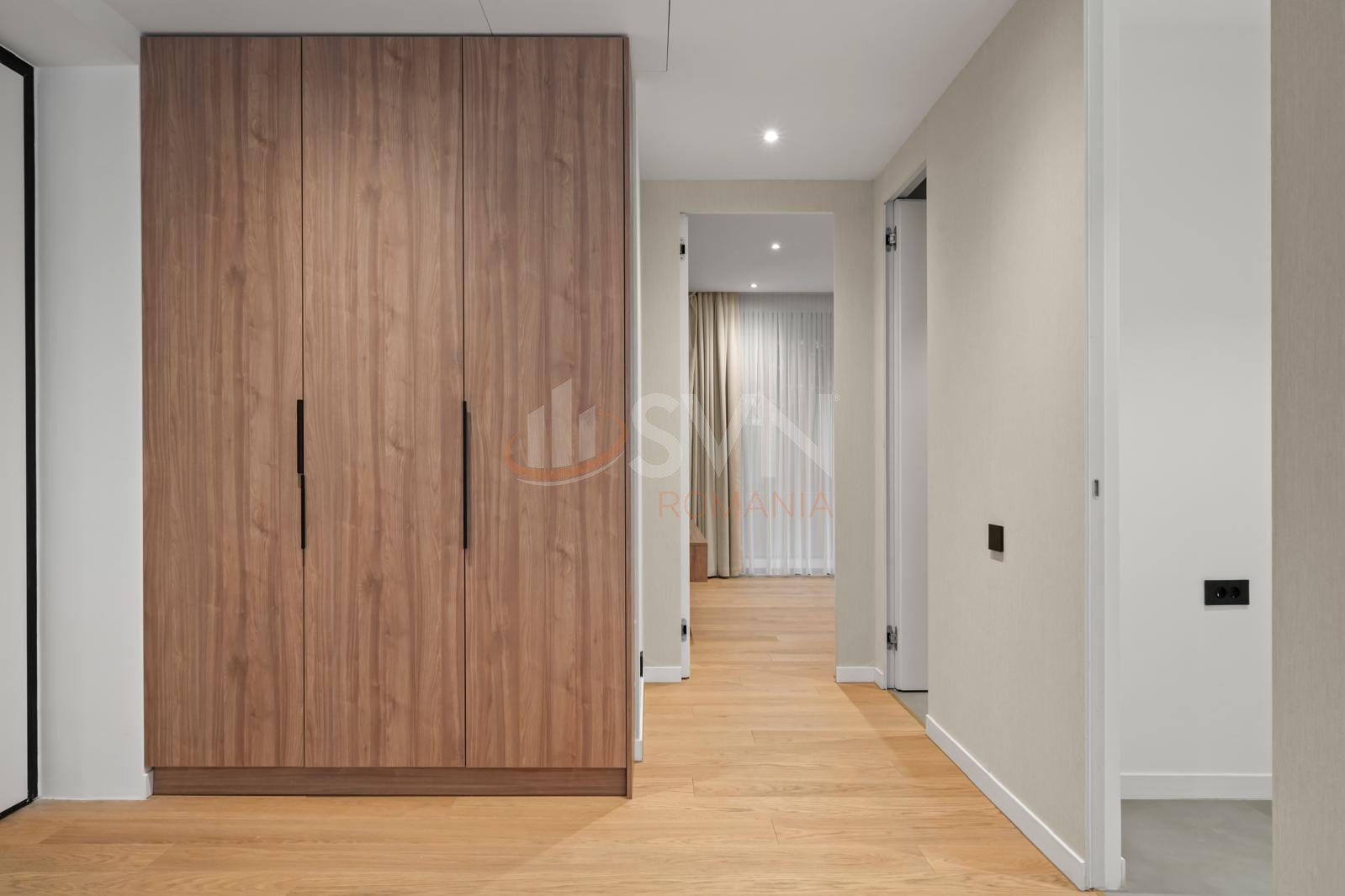 Apartament, 3 camere Bucuresti/Primaverii
