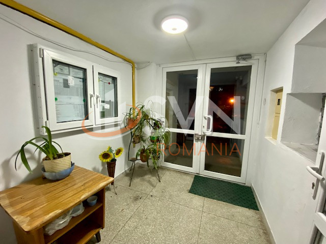 Apartament, 3 camere Bucuresti/Titan