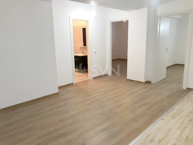 Apartament, 3 camere Bucuresti/Calea Calarasilor