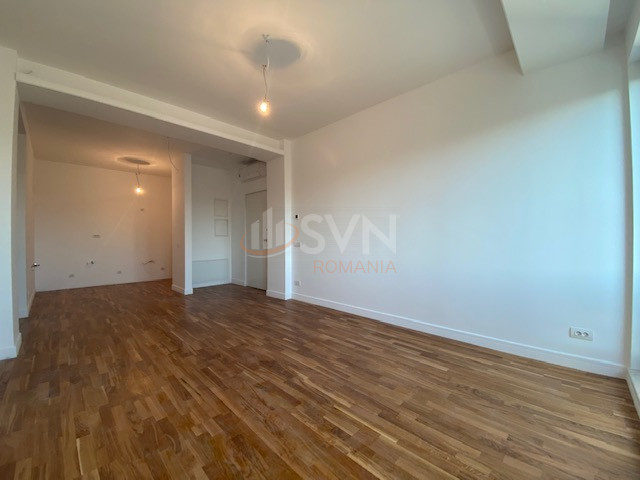 Apartament, 3 camere Bucuresti/Calea Victoriei