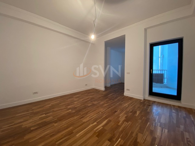 Apartament, 3 camere Bucuresti/Calea Victoriei
