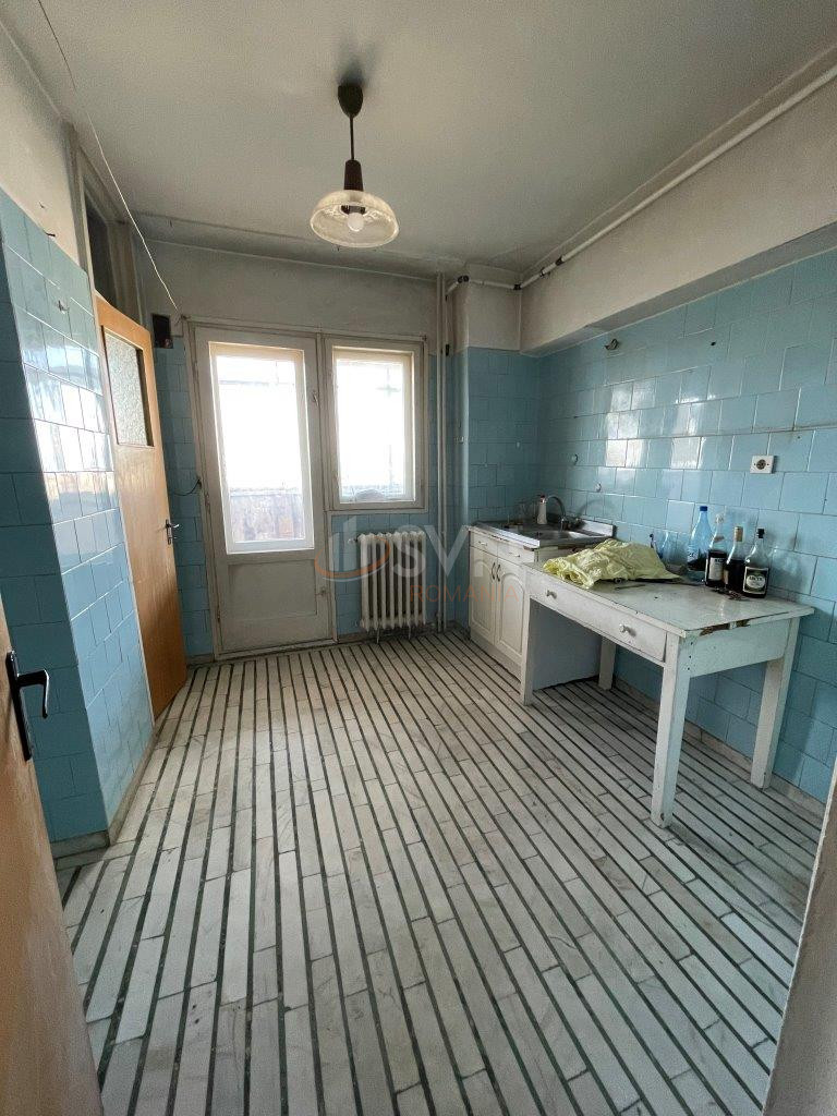 Apartament, 3 camere Bucuresti/1 Mai