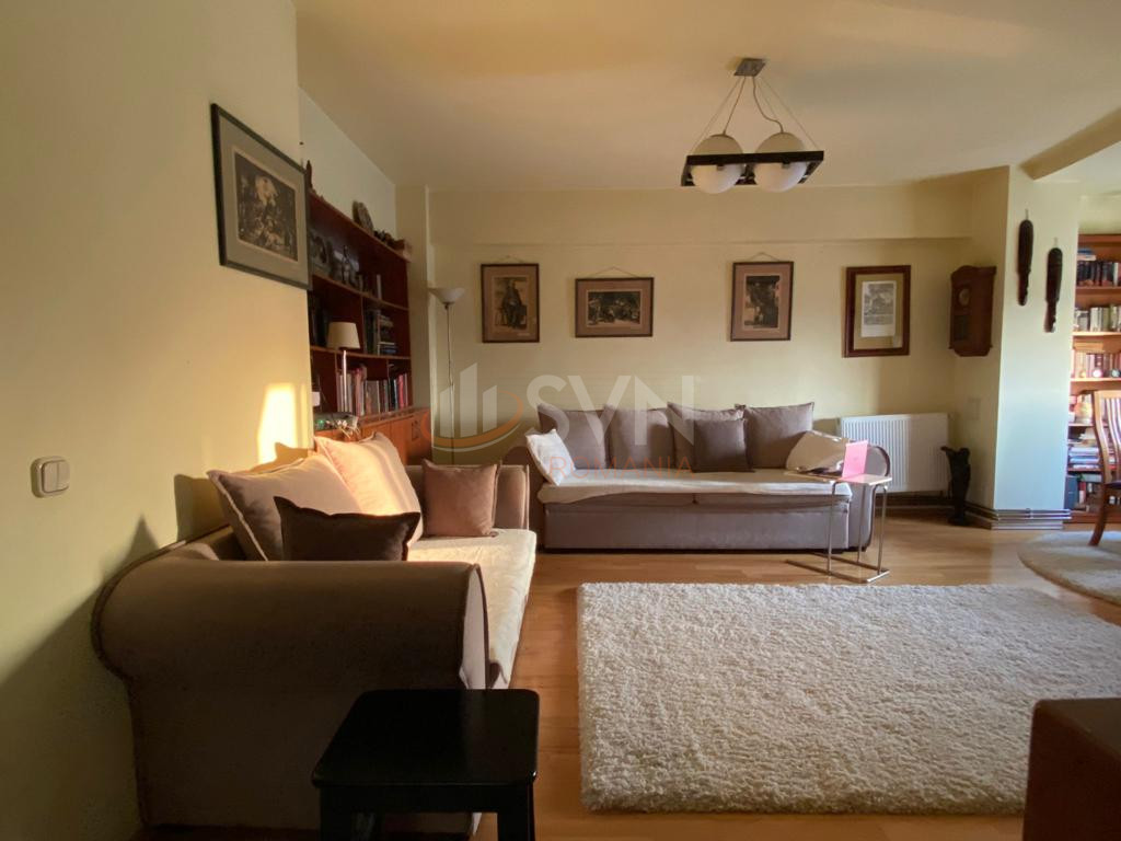 Apartament, 3 camere Bucuresti/Banu Manta