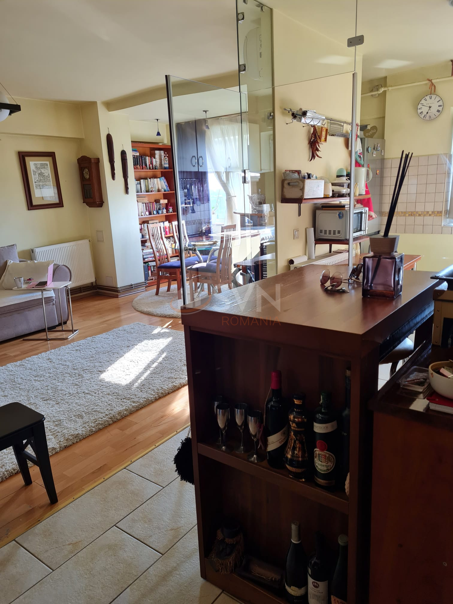 Apartament, 3 camere Bucuresti/Banu Manta