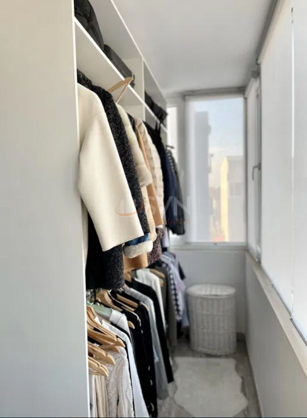 Apartament, 3 camere Bucuresti/Straulesti