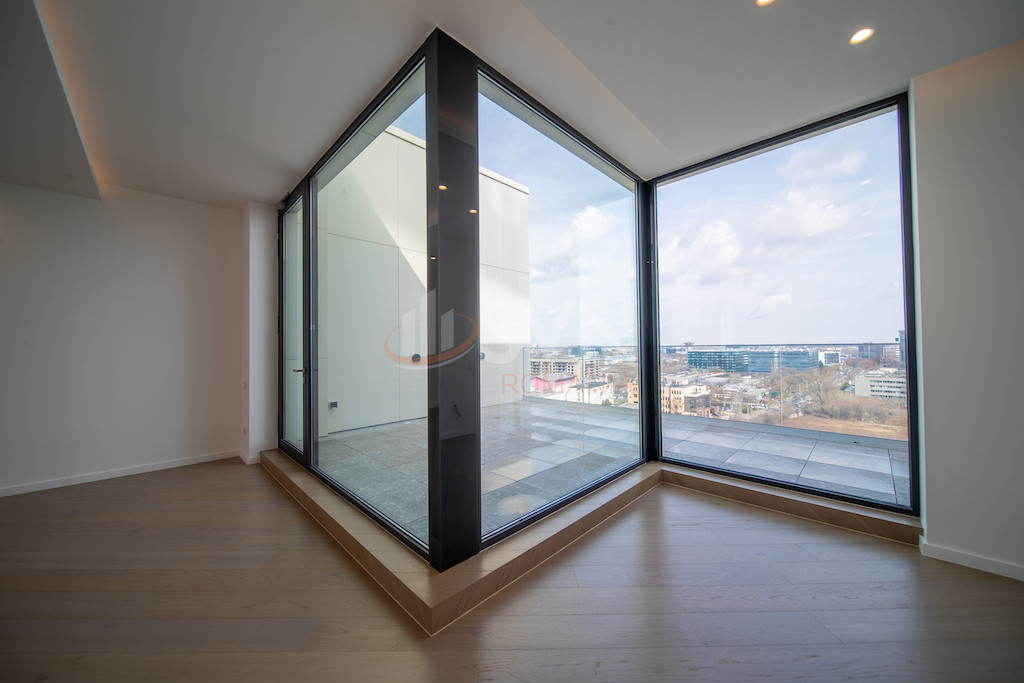 Apartament, 3 camere Bucuresti/Aviatiei