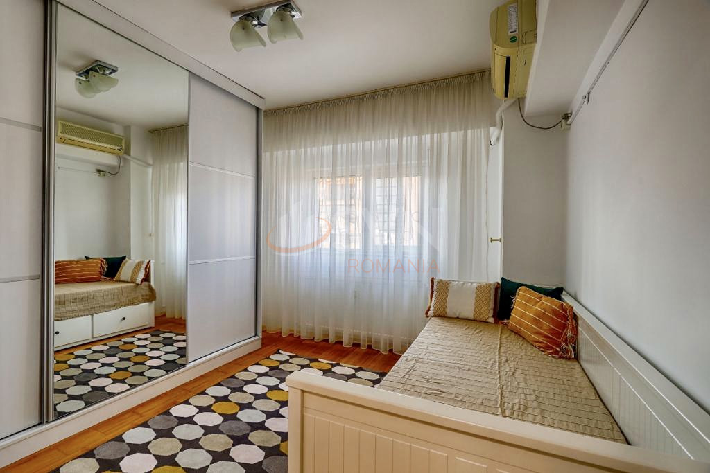 Apartament, 3 camere Bucuresti/Mosilor