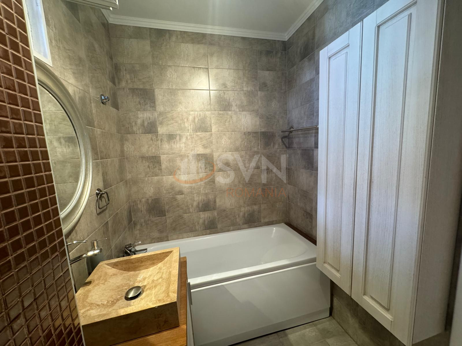 Apartament, 3 camere Bucuresti/Basarab