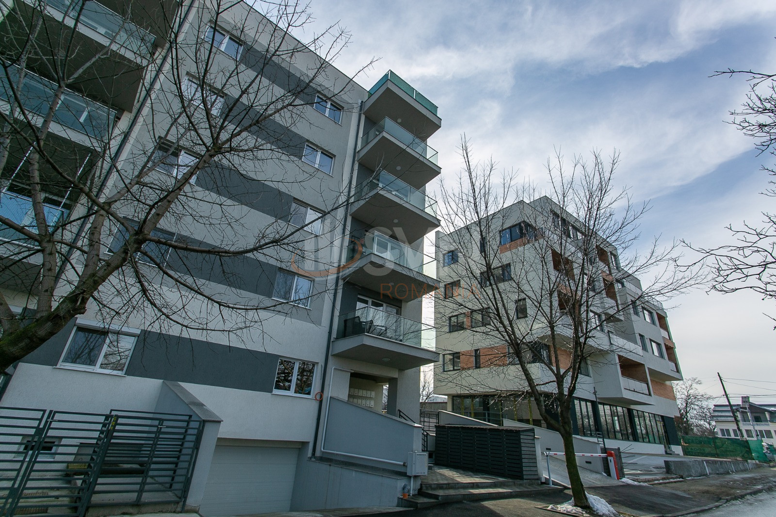 Apartament, 3 camere Bucuresti/Straulesti