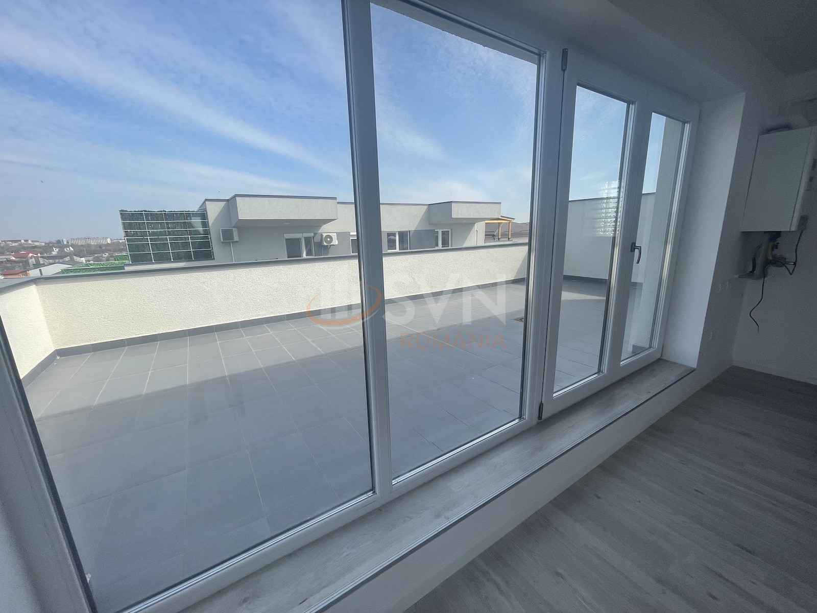 Apartament, 3 camere Bucuresti/Straulesti