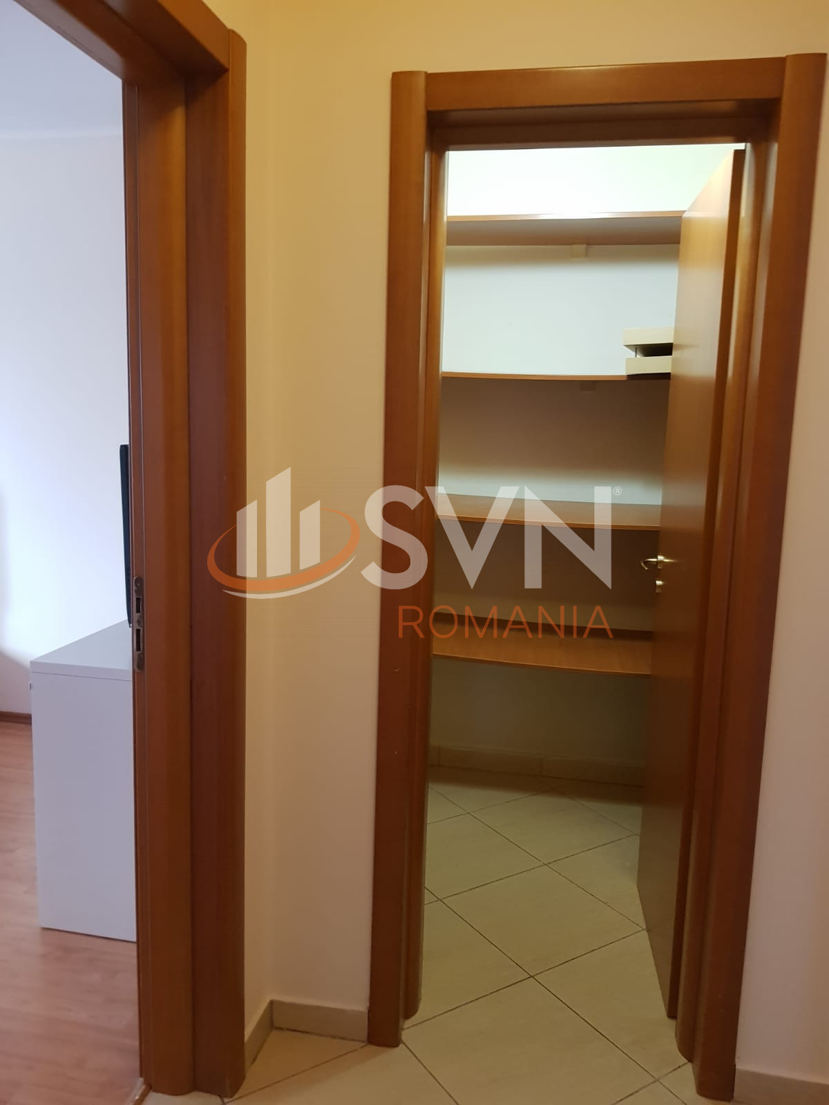 Apartament, 3 camere Bucuresti/Decebal