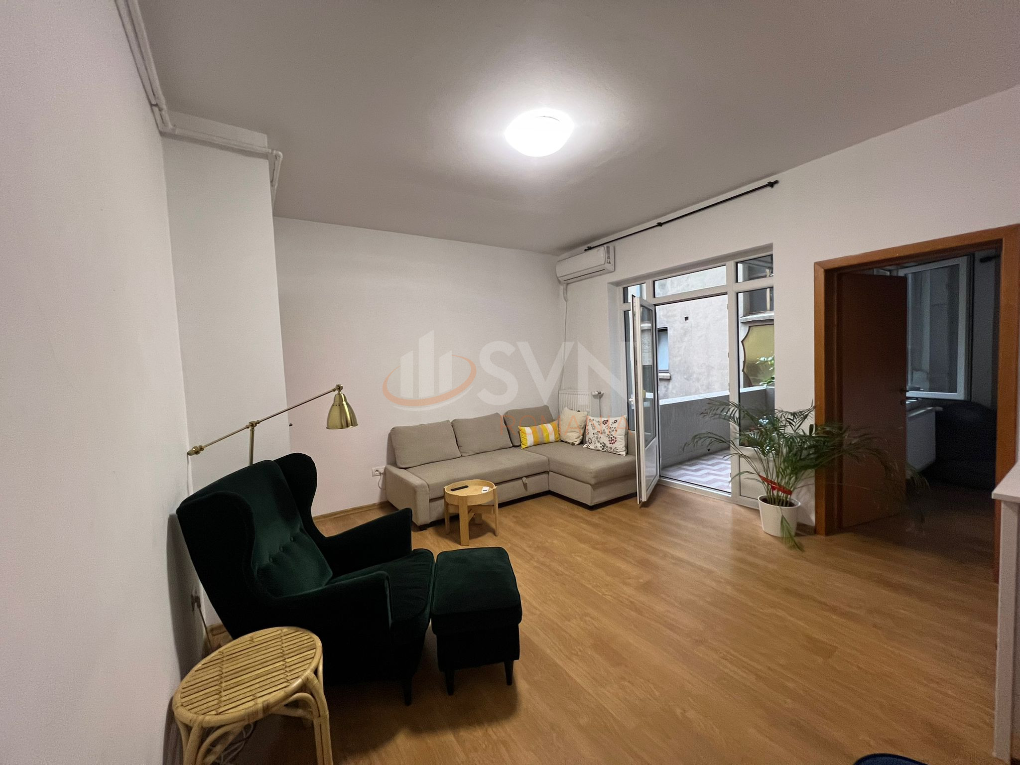 Apartament, 3 camere Bucuresti/Calea Victoriei
