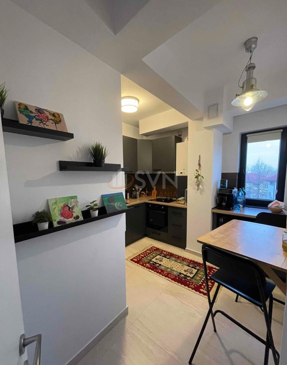 Apartament, 3 camere Bucuresti/Damaroaia