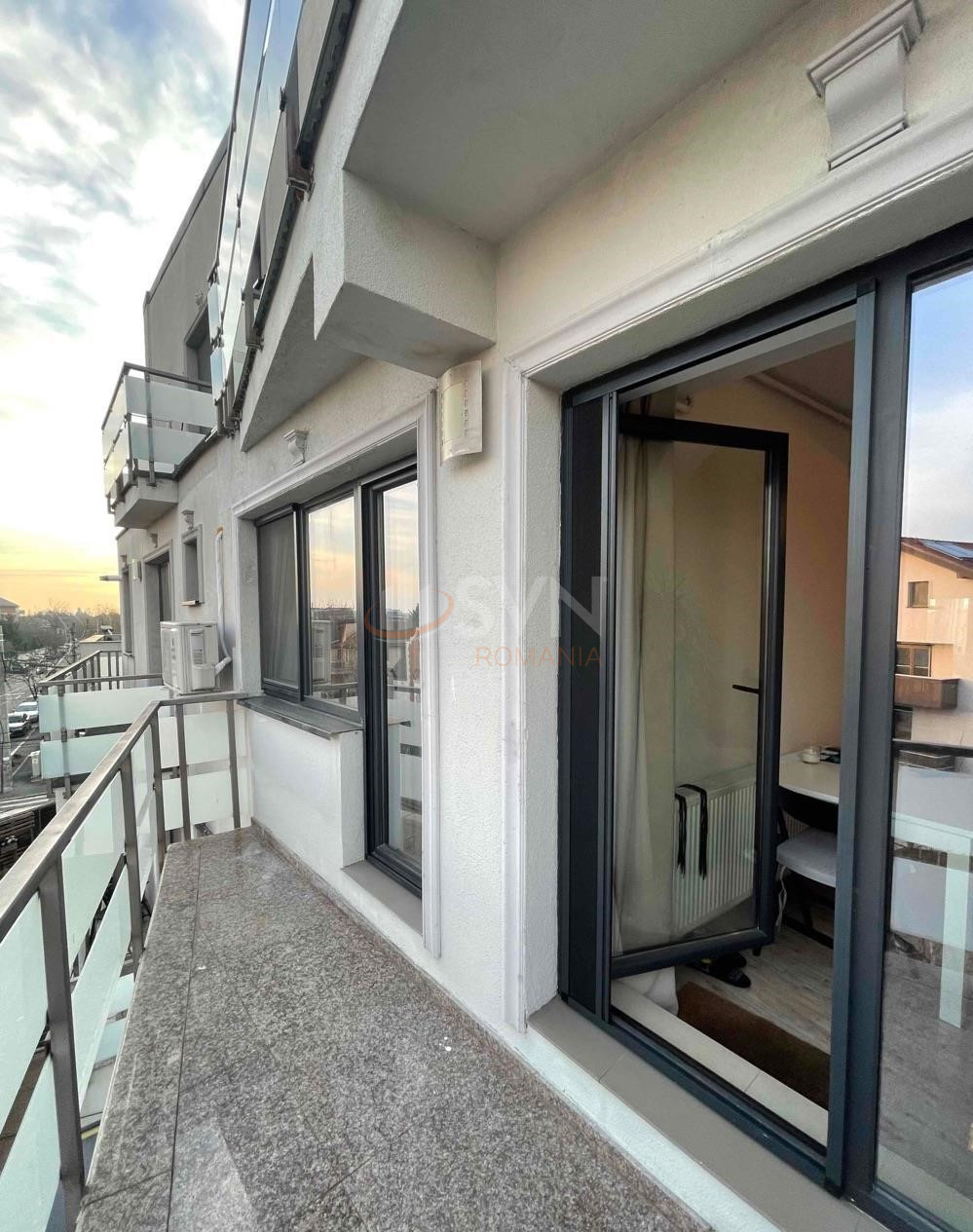 Apartament, 3 camere Bucuresti/Damaroaia