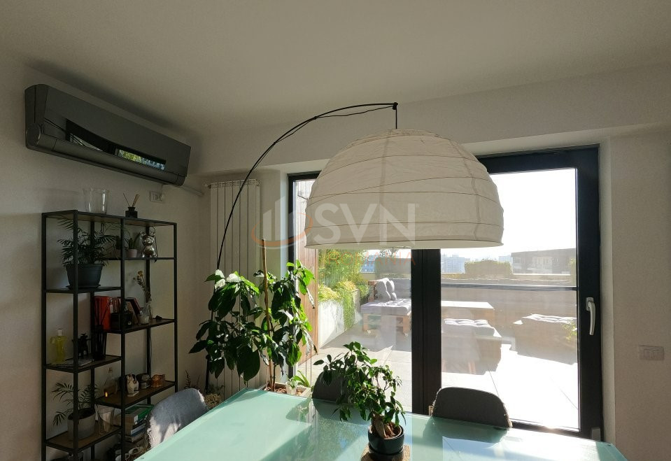 Apartament, 3 camere Bucuresti/Splaiul Independentei