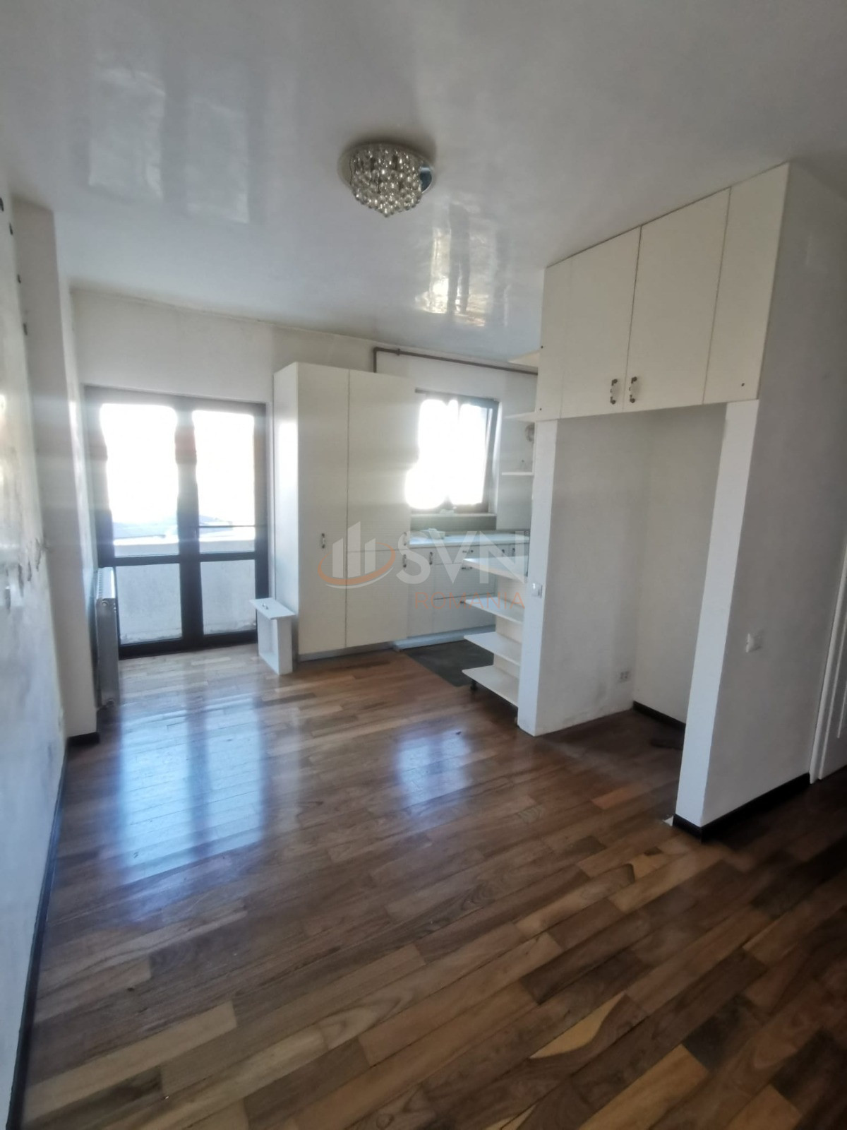 Apartament, 3 camere Bucuresti/Piata Victoriei