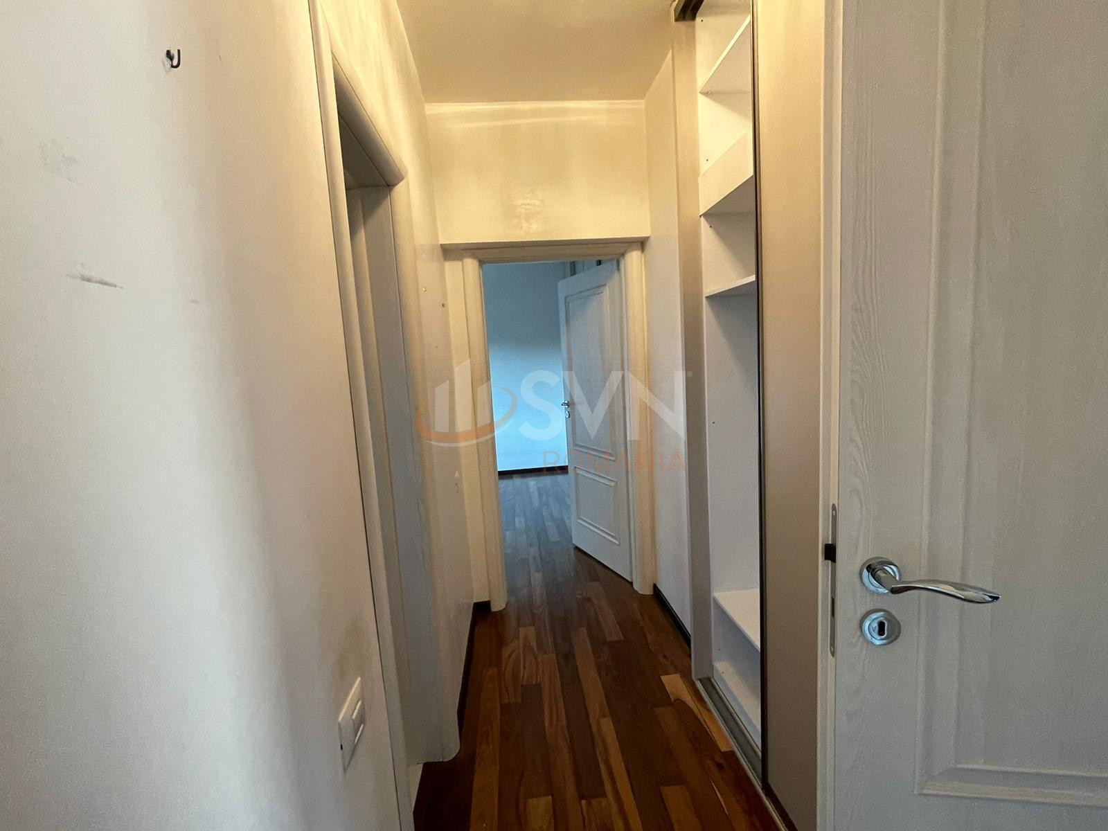 Apartament, 3 camere Bucuresti/Piata Victoriei